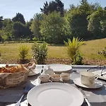 Le Clos Bel Ami D'hotes Avec Piscine ベッド・アンド・ブレックファスト ベック・ド・モルターニュ