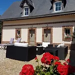 Le Clos Bel Ami D'hotes Avec Piscine ベッド・アンド・ブレックファスト 3*