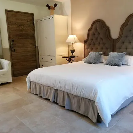 Le Clos Bel Ami D'hôtes Avec Piscine Bec-de-Mortagne