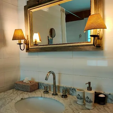 Couette-café Le Clos Bel Ami D'hôtes Avec Piscine