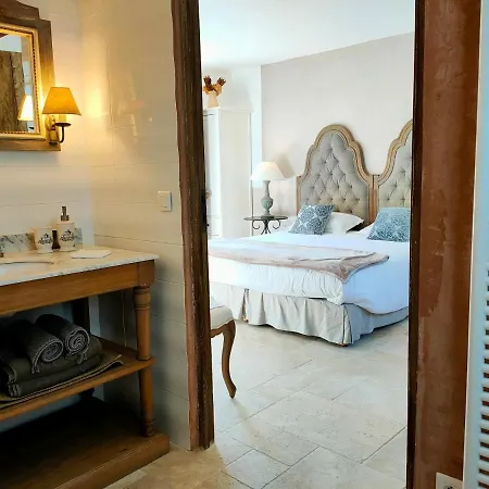 Le Clos Bel Ami D'hotes Avec Piscine Bec-de-Mortagne