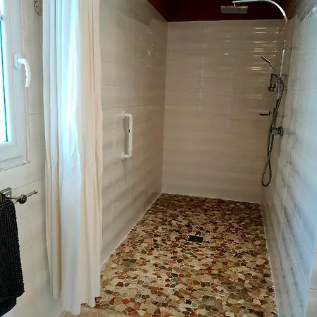 Le Clos Bel Ami D'hôtes Avec Piscine 3*