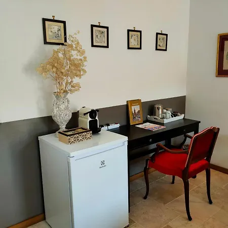 Couette-café Le Clos Bel Ami D'hôtes Avec Piscine