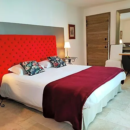 Le Clos Bel Ami D'hotes Avec Piscine فندق مبيت وإفطار 3*