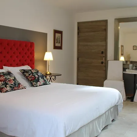 Le Clos Bel Ami D'hôtes Avec Piscine Couette-café Bec-de-Mortagne